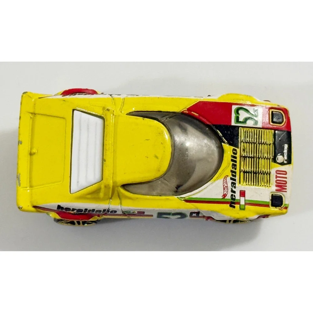 Hot Wheels Lancia Stratos Group 5 Kids 1:64 Yellow Racing Moto 52 Diecast Car